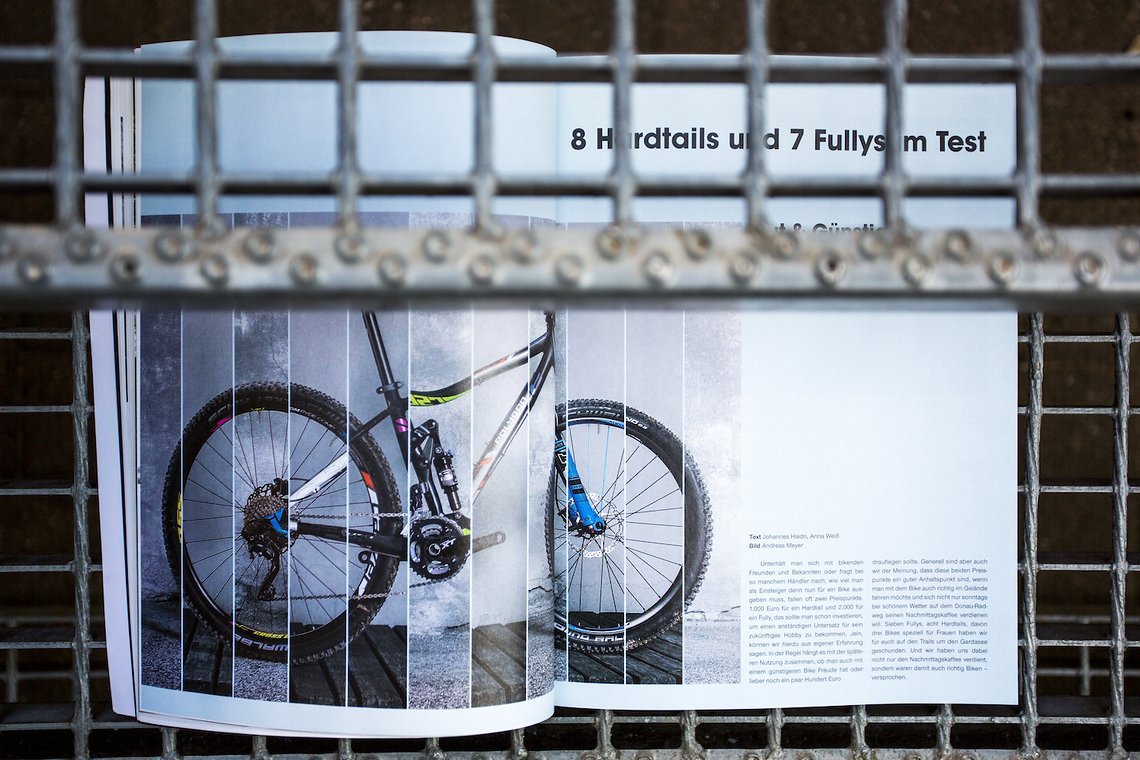 Der Biketest ist ruhiger und aufgeräumter, das Bike soll im Mittelpunkt stehen. Vergleichstests werden bereichert durch intensive Einzeltest, in dieser Ausgabe zwei Cube Stereos mit unterschiedlicher Laufradgröße. Der Biketest ist ruhiger und aufgeräumter, das Bike soll im Mittelpunkt stehen. Vergleichstests werden bereichert durch intensive Einzeltest, in dieser Ausgabe zwei Cube Stereos mit unterschiedlicher Laufradgröße.
