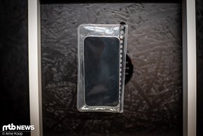 Das Fidlock Vacuum Uni Phone Case