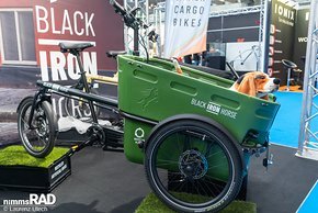 Die Lastenräder von Black Iron Horse werden seit 1998 in Dänemark produziert und verfügen über eine besonders wendige Hinterradlenkung.