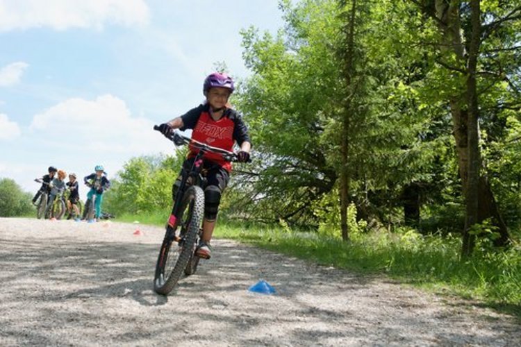 Mountainbike-Fahrtechnik Kinder Level 1