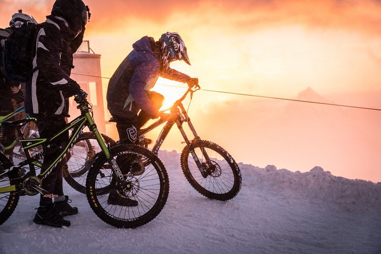 16th Glacier Bike Downhill