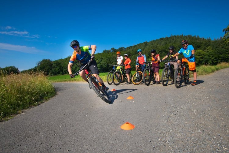 XPERT.BIKE: MTB / E-MTB-Fahrtechnikkurs ‚Trail & Ride 2‘ – (Basic II)