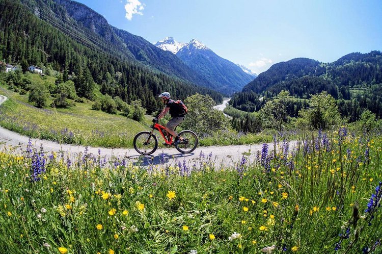 MTB Bully Bike Camp Graubünden – back to the roots, up to the nature!