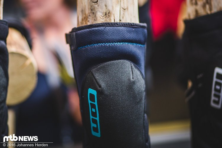 In Zusammenarbeit mit den Yeti-Teamfahrern Richie Rude und Cody Kelley ist der neue Schoner entstanden In Zusammenarbeit mit den Yeti-Teamfahrern Richie Rude und Cody Kelley ist der neue Schoner entstanden